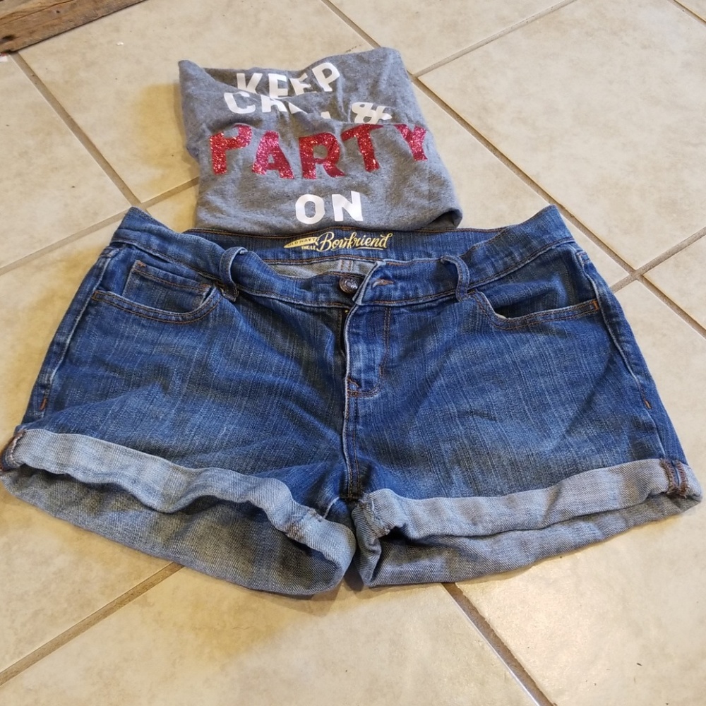 Short - Picture 2 of 3